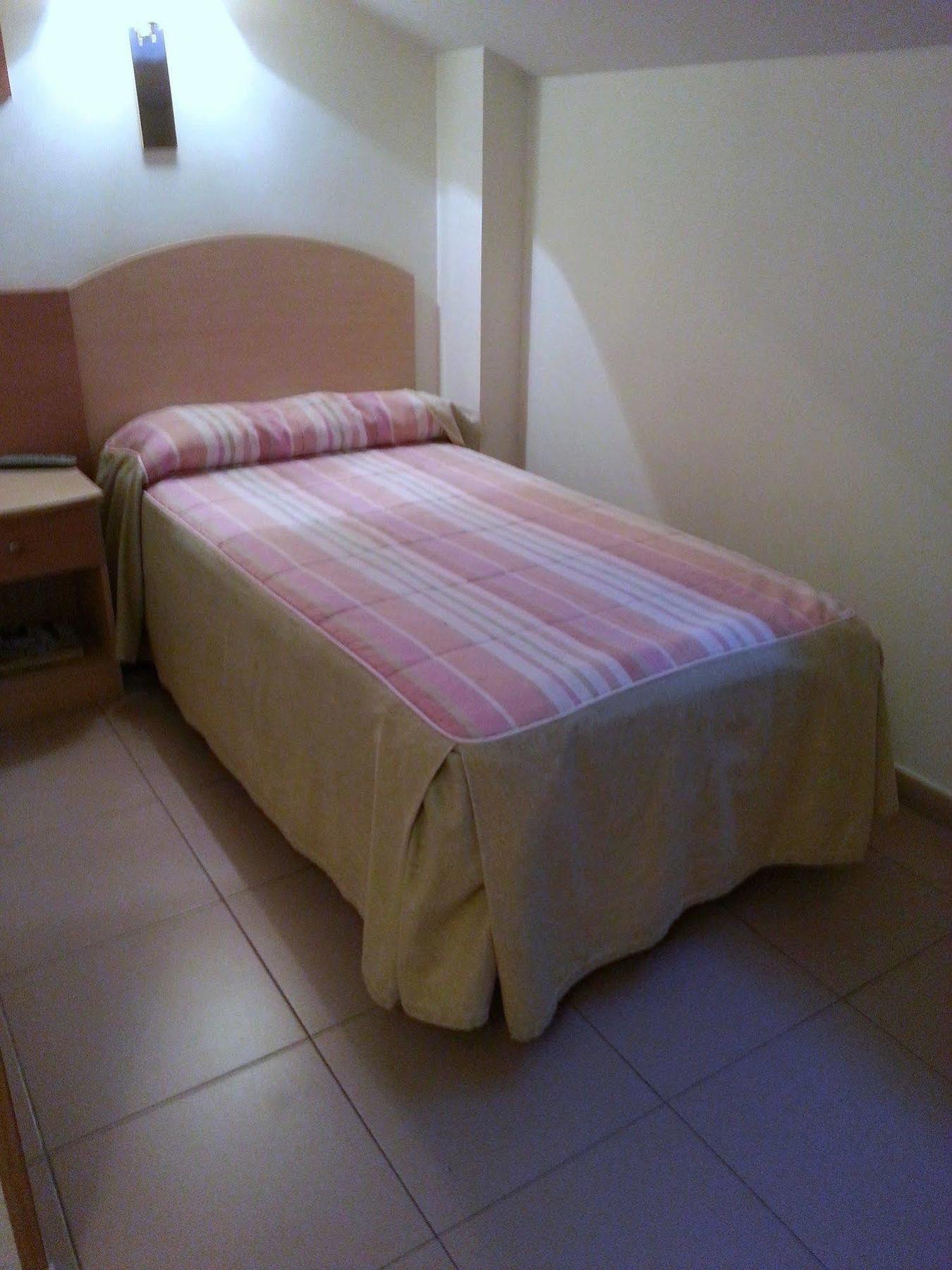 Hostal El Arco Mejorada Del Campo Ngoại thất bức ảnh